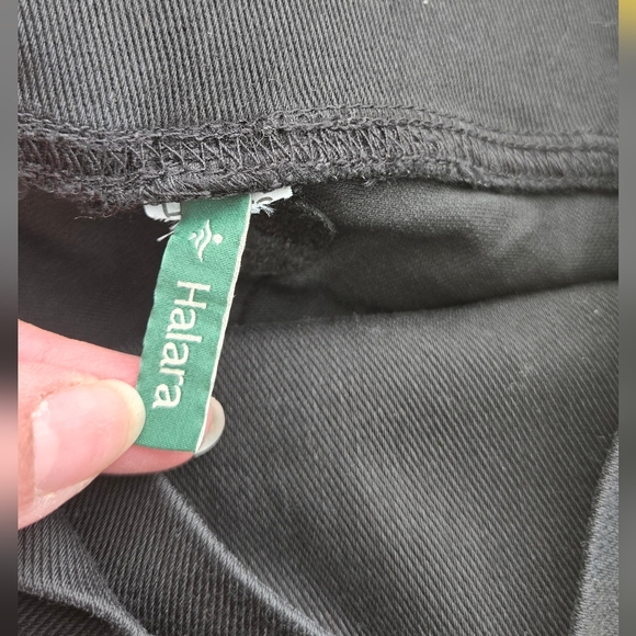 HALARA Super flared stretch wash Pants  with cross pocket and high waist-Size M - Picture 3 of 9